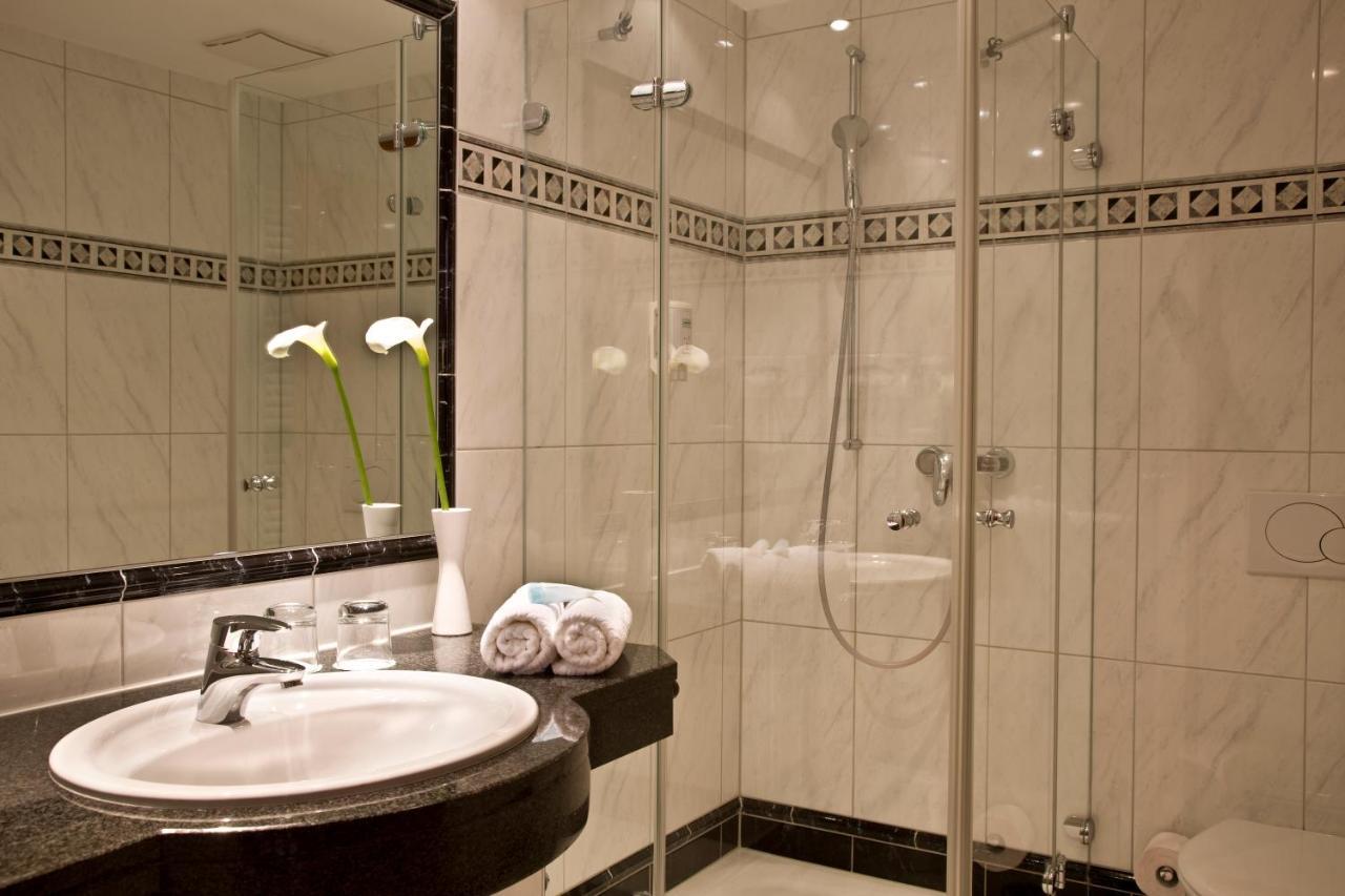 Germanenhof Otel Sandebeck Dış mekan fotoğraf